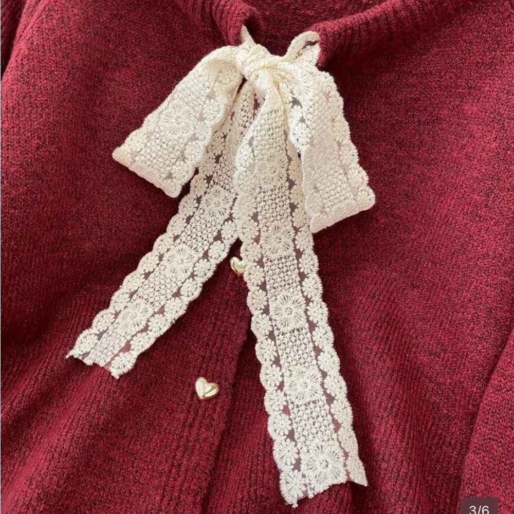 Sweater! - Picture 2 of 4
